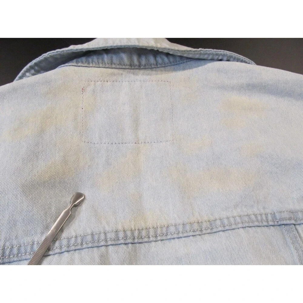 True Religion Denim Trucker Jacket Mens M Light Wash Jean Jacket